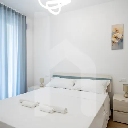 Homiday - Residenza Incanto * Alba Adriatica