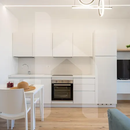 Homiday - Residenza Incanto Daire *