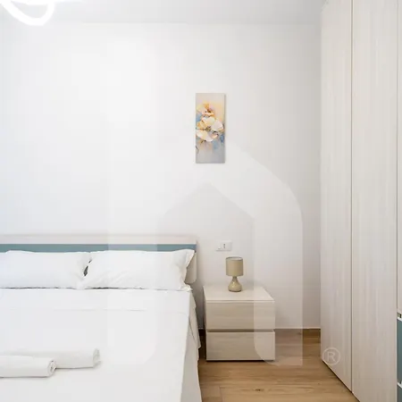 Homiday - Residenza Incanto 公寓 阿尔巴·阿德里亚蒂卡