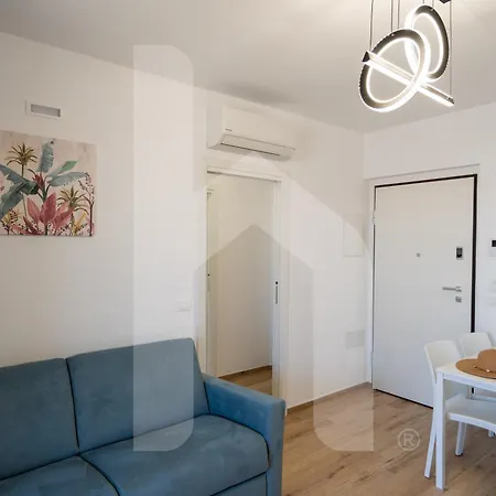 Homiday - Residenza Incanto * Alba Adriatica