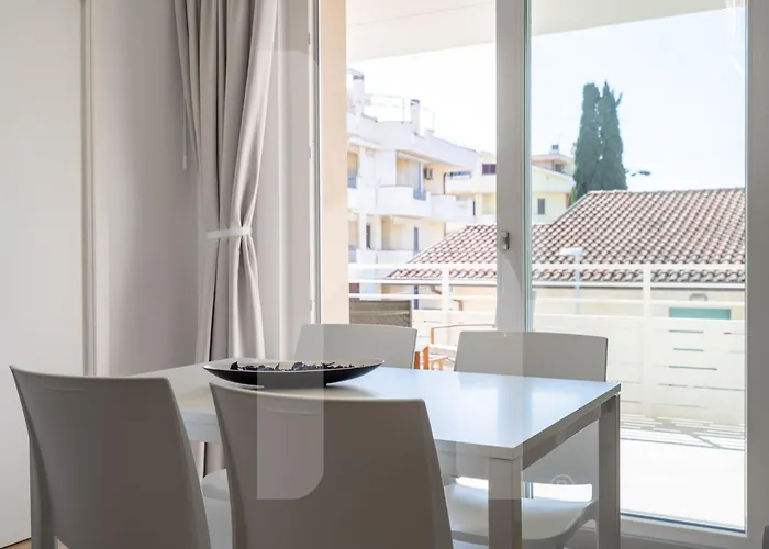 Homiday - Residenza Incanto Appartement *